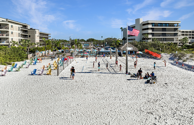 Plaza Beach Hotel Pool